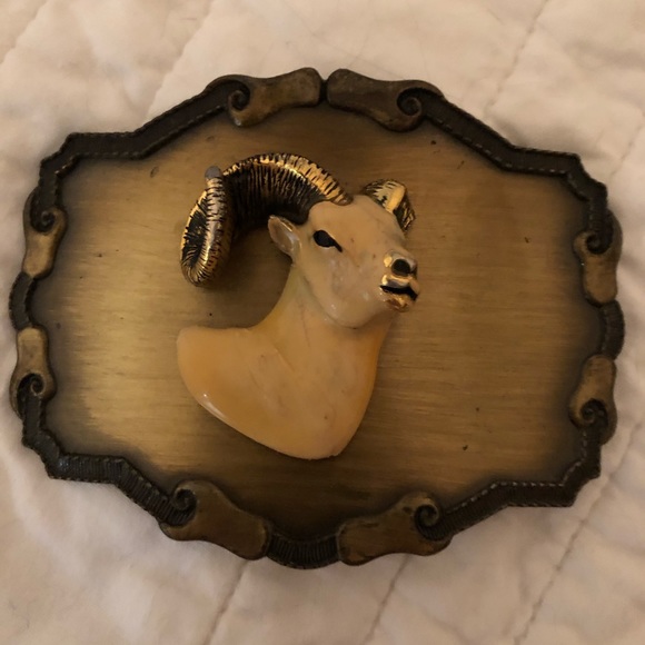Vintage Other - Vintage RAINTREE Belt Buckle Ram Head Enamel Brass